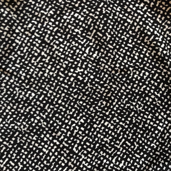 B&W Racer back top - Picture 6 of 6